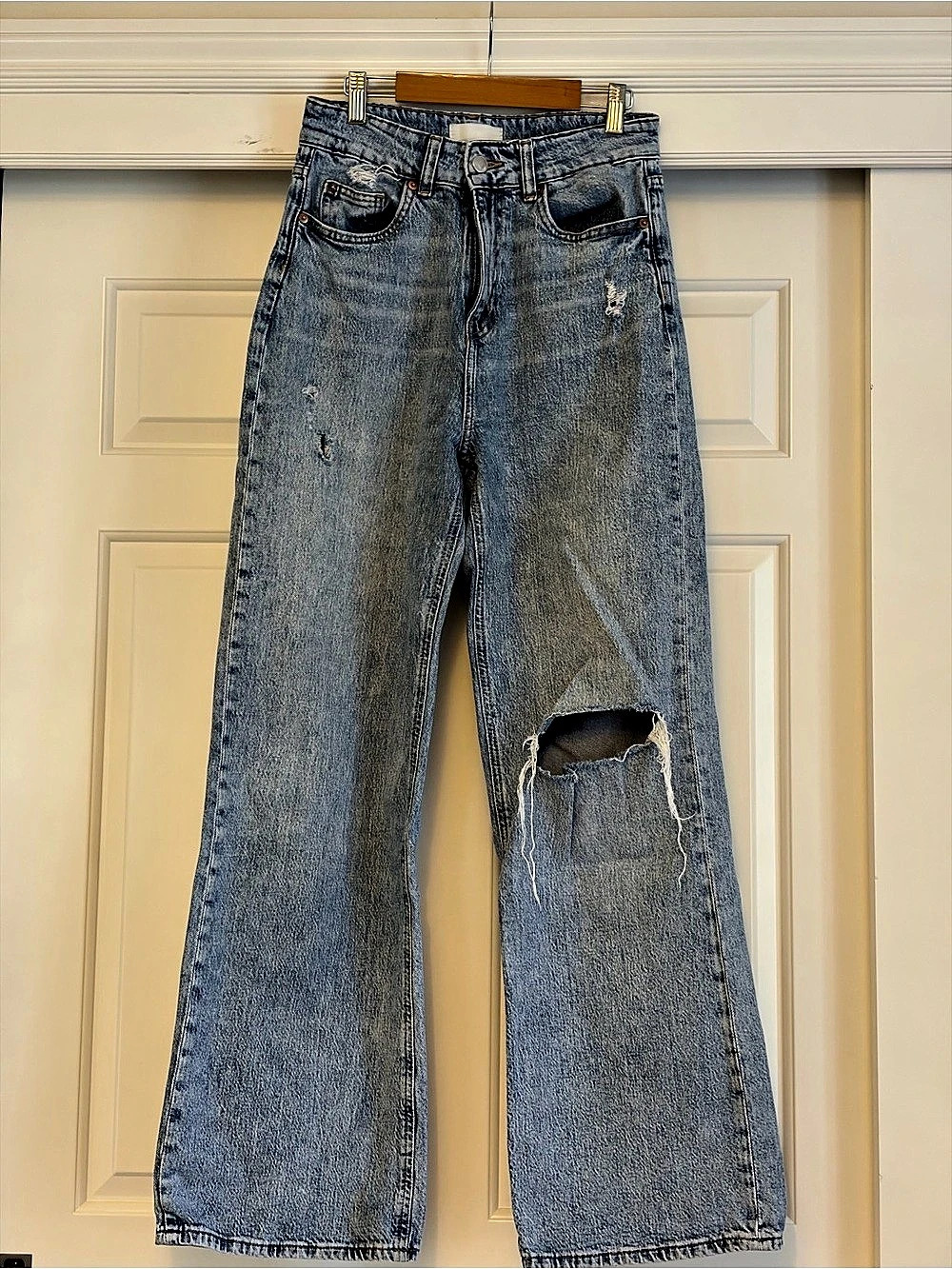 H&M Distressed Wide Leg Jeans in Blue Size 6